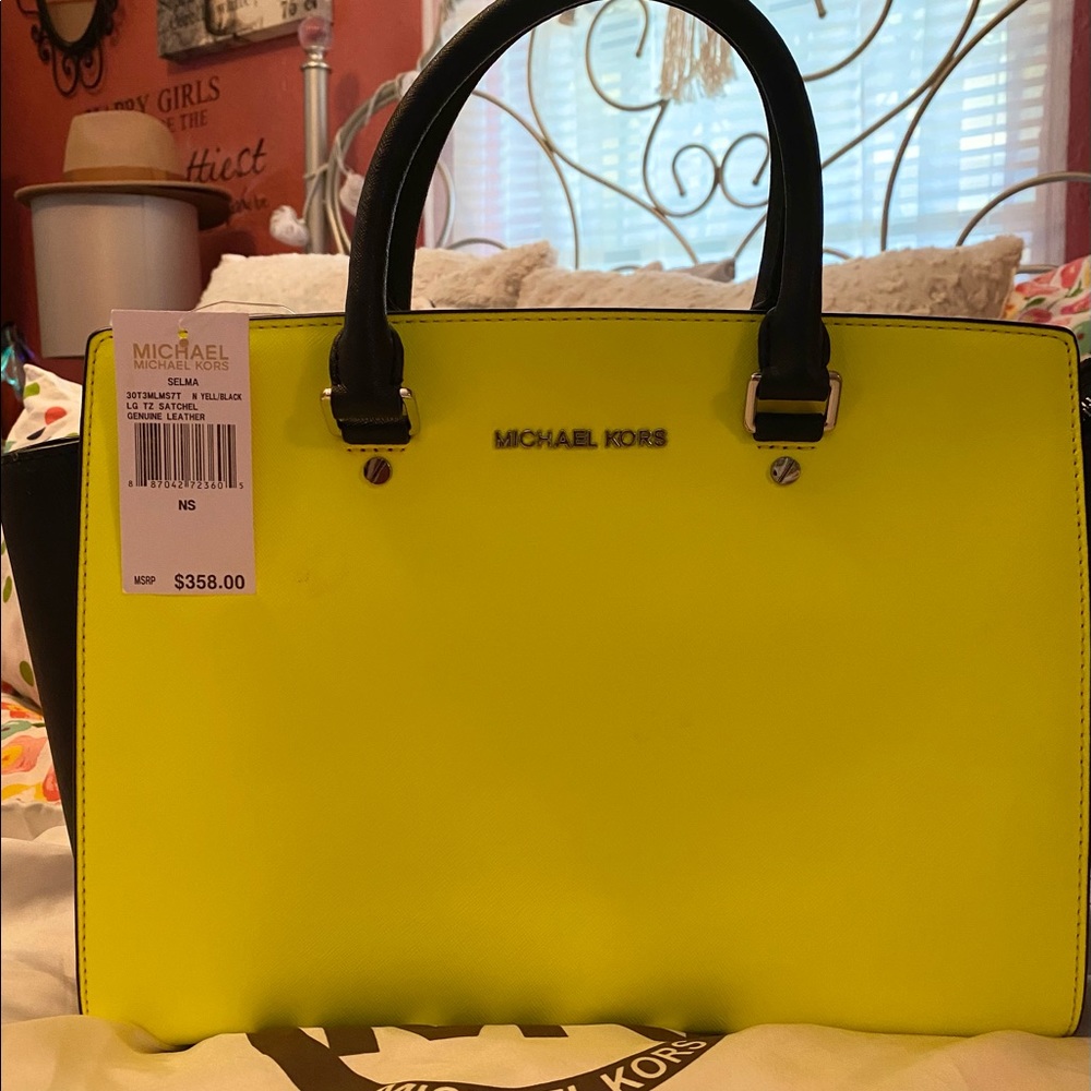 Michael Kors bag
